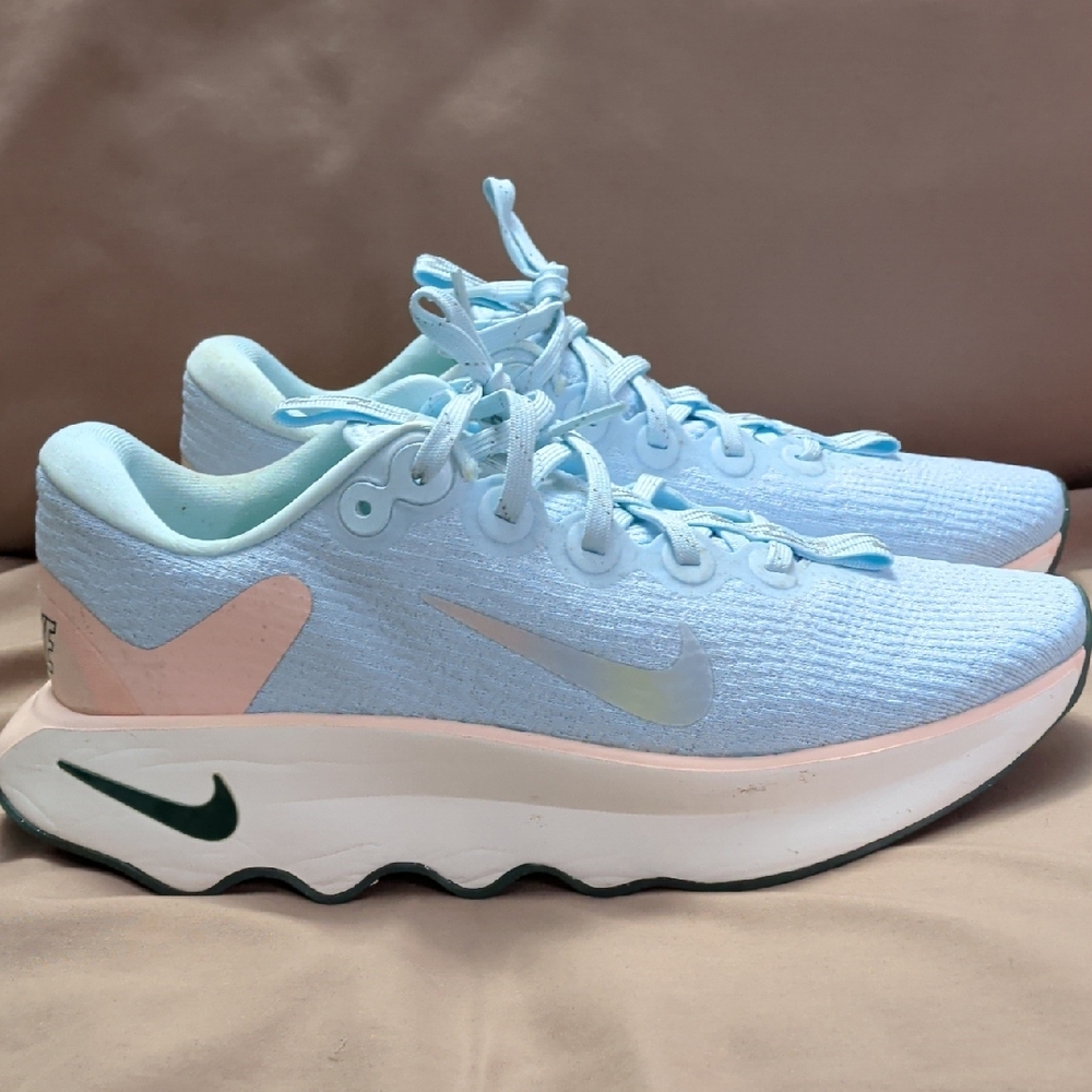 Nike Women's Pastel Blue and Pink Athletic Shoes